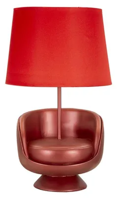 Image de Lampe de Chevet Rouge Mid-century en Résine avec Abat-jour en Tissu
