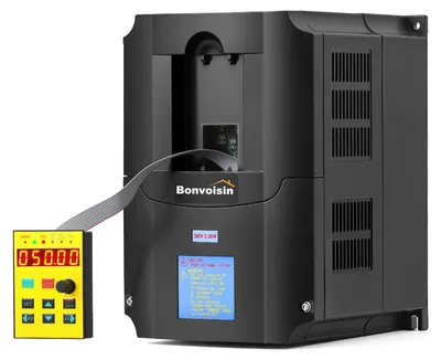 Frequenzumrichter 2,2 kW 380 V VFD, dreiphasig, mit 1 m Kabel