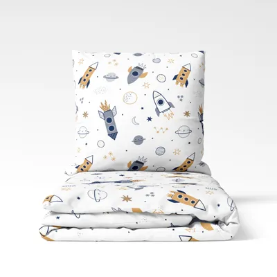 Produktbild von Kinderbettwäsche Space Weltall-Abenteuer 135x200 + 80x80 cm in Renforcé, Rakete