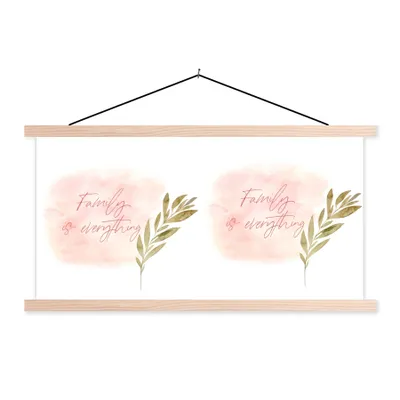 Produktbild von MuchoWow® Textilposter Zitate - Familie ist alles - Sprichwörter 120x60 cm mit holzfarbenen Rahmen - Klemmleiste