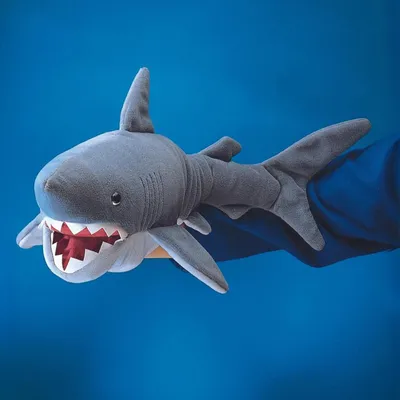 Produktbild von Folkmanis Handpuppe Hai, realistisch, ca. 55 cm lang, mit beweglichem Maul
