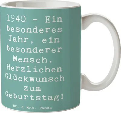 Produktbild von Mr. & Mrs. Panda Tasse Spruch 1940 Geburtstag - Meeresbrise - Geschenk, Geburtstagsjahr, Feier, herzlichen Glückwunsch, Jubiläum, Happy Birthday, Alter, Kaffeetasse, Pott