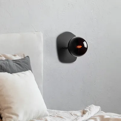 Produktbild von Opviq, Moderne Wandleuchte aus Metall, Schwarz, 20 x 25 x 25 cm | Glasabdeckung, E14 Fassung, max. 40 W, IP20 | Stilvolles, industrielles Design für jeden Raum.