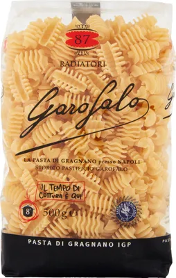 A bag of Garofalo Radiatori pasta.