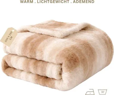 Produktbild von Unyqoos® Fleece-Plaid 230 x 200 cm – extra große Kuscheldecke in Hellbraun, 100% Polyester Fleece mit Imitationsfell‑Optik