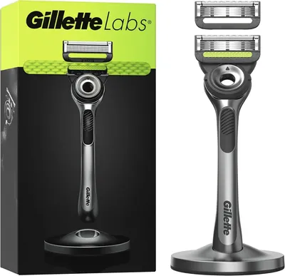 Image de Rasoir pour hommes Gillette Labs avec exfoliant intégré, manche en argent réutilisable et