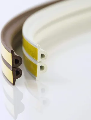 Obrázek produktu pro Těsnění, těsnicí páska pro okna a dveře, délka: 70 m, 9 x 5,5 mm, bílý, profil P, z EPDM