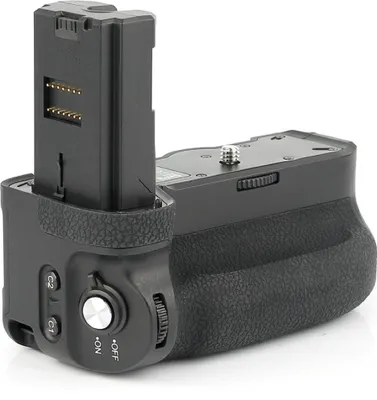 Produktbild von Meike Batteriegriff MK-A9 für Sony A9 A7R III A7 III ersetzt VG-C3EM