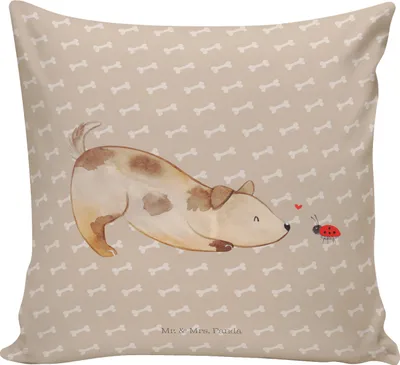 Produktbild von Mr. & Mrs. Panda kissen bedruckt Hund Marienkäfer - Hundeglück - Geschenk, kuschelkissen 40x40, Hunde, Sprüche, Mischlingshund, Dekokissen, Tierliebhaber, Neugierig, Sofa