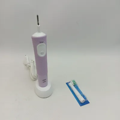 Produktbild von Oral-B Vitality Pro D103 Elektrische Zahnbürste Lila 3 Putzprogramme Akku