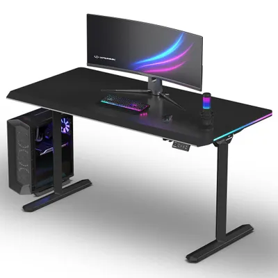 Produktbild von Ultradesk QUEST - Schwarz - Gaming Tisch mit elektrischer Höhenverstellung und LED RGB Prismatic Beleuchtung, 140x70cm Platte, Kabelverwaltung
