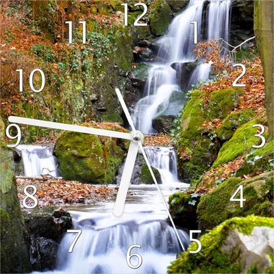 Produktbild von Wallario Design Wanduhr Bach im Wald aus Echtglas, Größe 20 x 20 cm