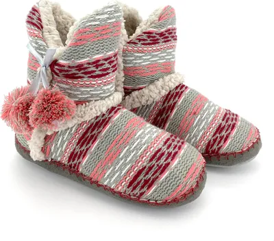 Produktbild von heimtexland ® Kuschelige Hüttenschuhe Strick Hausschuhe Fell Boots Damen Typ778 Rot - Größe 36