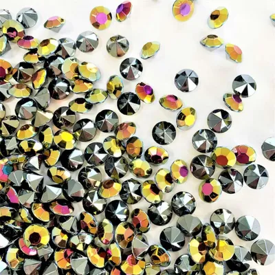 Produktbild von Deco SPIEGELDIAMANTEN, Kunststoff, 10mm. 100ml. SCHWARZ IRISIEREND