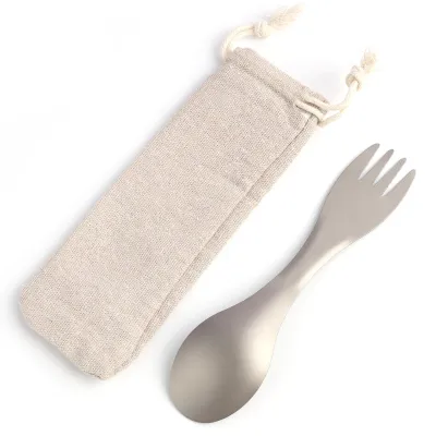 Productafbeelding van Titanen Spork - Multifunctioneel 2-in-1 Campingbestek, Ultraleicht en Herbruikbaar