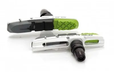 Zdjęcie produktu dla Zestaw 4 klocków hamulcowych XLC Cartridge V-Brake BS-V06, 72 mm, 3-kolorowe