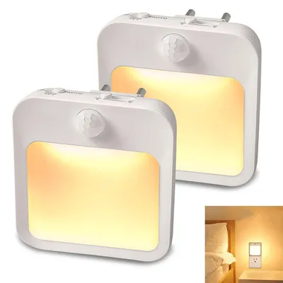 Produktbild von 2 Stück Nachtlicht Steckdose, LED Nachtlicht mit Bewegungssensor und Dämmerungssensor, Helligkeit Dimmbare,Auto/Ein/Aus Modi, Warmweiß Steckdosenlicht