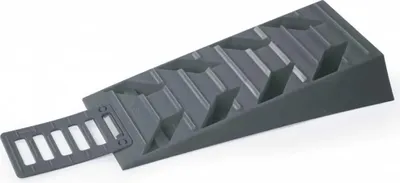 Obrázok produktu pre Fiamma protiskluzová doska strieborná  Strieborná Jedna veľkosť