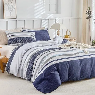 Zdjęcie produktu dla Zestaw pościeli z mikrofibry Ibzoa® 220 x 200 cm, w paski, kolor niebieski – 1 poszewka na kołdrę + 2 poszewki na poduszki 80 x 80 cm, miękka i łatwa w pielęgnacji
