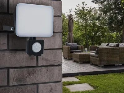 Obrázek produktu pro Venkovní Led Reflektor Černé Barvy Se Senzorem, 30W, 4000K - Lf7023S