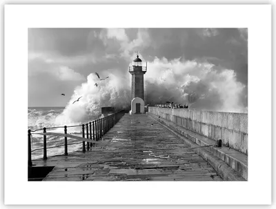 Produktbild von Poster - Poster ohne Rahmen - Laterne Meer Portugal - 40x30 cm - Wand Bild - Wanddeko - Wandbilder - Kunstposter - Wandposter - Bilder - Kunstdruck - Wanddekoration - Wandbild - P2XAA40x30-4913