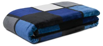 Produktbild von GÖZZE Antigua Cashmerefeeling Wohndecke flauschige wärmende Mikrofaser-Kuscheldecke mit Karomuster Blau / Silber / Weiss 150 x 200 cm