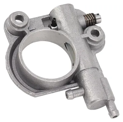 Productafbeelding van Oliepomp voor kettingzaag - Reserveonderdeel voor montage - Compatibel met CS550P, CS600P, CS590, CS620P, CS620PW, CS600 - Gemaakt van aluminium en ijzer