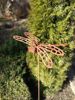 Produktbild von Edelrost Gartenstecker Libelle 3D, klein
