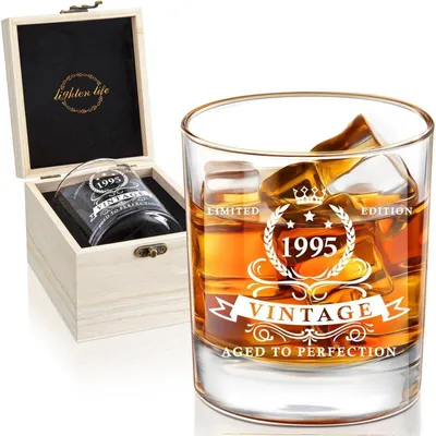 Productafbeelding van Whiskeyglas van 340 ml, model 1995, met houten doos, voor heren