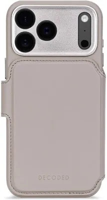 Immagine prodotto di Custodia MagSafe per Apple iPhone 17 Pro - Cover portafoglio Decoded in vera pelle 2-in-1 - Solid Clay
