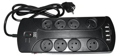 Produktbild von Überspannungsschutz IN 553028 mit 8 Steckdosen und 4 USB