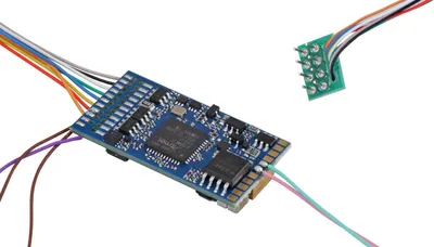 Produktbild von ESU 58410 LokSound 5 DCC/MM/SX/M4 8-pin NEM652 LSP 11x15mm + Wunschsound