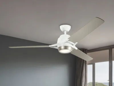 Produktbild von Elstead Zeus leiser Deckenventilator mit LED Licht Ø152cm Holz + Fernbedienung Silber, weiß