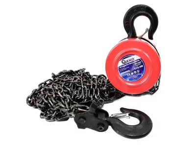 A red chain hoist with a black hook and a pile of chain is displayed on a white background.