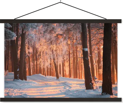 Produktbild von MuchoWow® Textilposter Winter - Wald - Baum 60x40 cm mit schwarzem Rahmen - Hölzernes