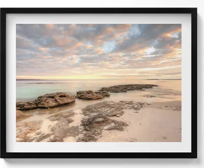 Produktbild von Strandlandschaft, Meer und Himmel– Wandbild mit Rahmen – Gerahmtes Bild  – Wanddekoration – 80x60 cm –  Schwarz Rahmen