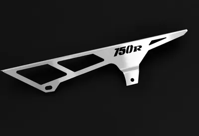 Obrázek produktu pro Ochranný kryt řetězu kompatibilní s Kawasaki Z 750 R BJ 2011-12 Logo silver