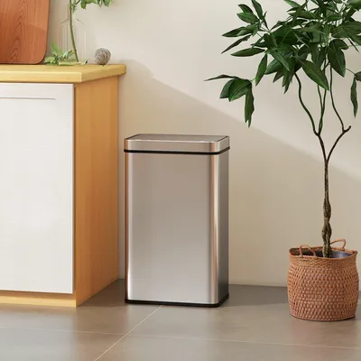 Obrázok produktu pre Senzorový odpadkový kôš s objemom 60 litrov a automatickým vekom | Farba: strieborná | Rozmery: 27x39x66 cm