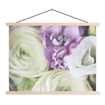 Produktbild von MuchoWow® Textilposter Blumen - Rosen - Natur 120x90 cm mit holzfarbenen Rahmen - Magnetisch