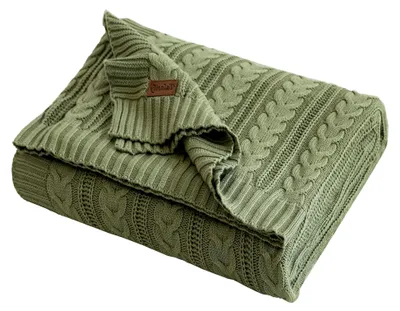 Produktbild von Strickdecke 150x200 cm aus 100% Baumwolle, , leichte Ganzjahresdecke mit Zopfmuster in Grün