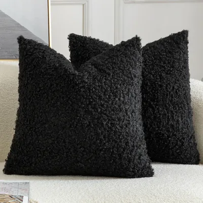 Produktbild von 2er Set Kissenbezüge Teddywolle Faux Pelz 60x60 cm Schwarz