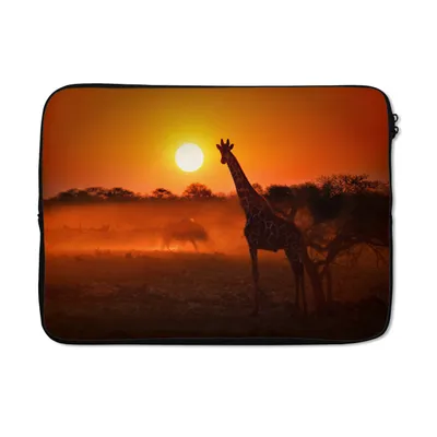 Produktbild von MuchoWow® Laptop Hülle 13 Zoll Giraffe - Sonne - Savanne Laptoptasche - Laptophülle - Sleeve - Rundumschutz