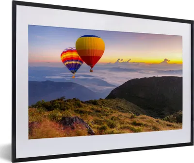 Produktbild von MuchoWow® MuchoWow® Gerahmtes Poster Heißluftballon - Berg - Thailand 60x40 cm - Poster mit zchwarzem Bilderrahmen - Schlafzimmer - Plakat in Rahmen - Drucken