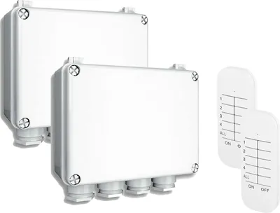 Produktbild von 2er-Set Outdoor Funk Dreifachschalter für Geräte bis 400W + Fernbedienungen