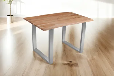 Produktbild von Esstisch Baumkante Akazie massiv eichenfarben 140 x 80 cm U-Gestell silber DEREK