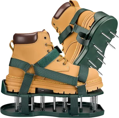 Produktbild von Stiefel für Rasenlüfter mit Federbasis, e Installation eines Rasenlüfters mit automatischer Laub- und Schmutzreinigung, robuste Stiefel mit Spikes für die Rasenpflege