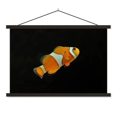Produktbild von MuchoWow® Textilposter Fisch - Linie - Schwarz 90x60 cm mit schwarzem Rahmen - Aufhängungssatz