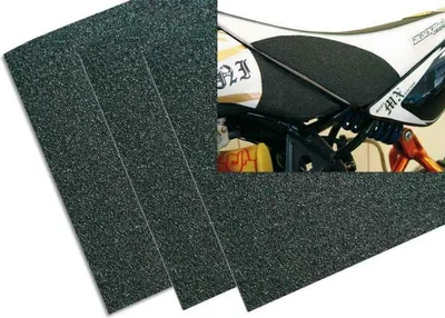 Zdjęcie produktu dla SP 1063031 NAKLEJKI ANTYPOŚLIZGOWE „GRIP VERY STRONG” pasujące do