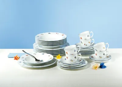 Produktbild von Seltmann Weiden 4003106989862 set de Geschirr 30 Teil(e) Porzellan White