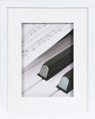 Obrázek produktu pro Dřevěný rám Henzo PIANO bílý 20x25 cm s paspartou 13x18 cm na výšku - formát na šířku
